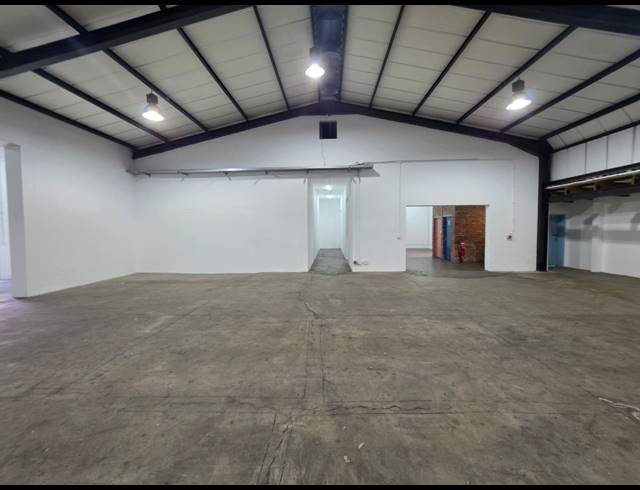 451M² WAREHOUSE TO LET IN MAITLAND